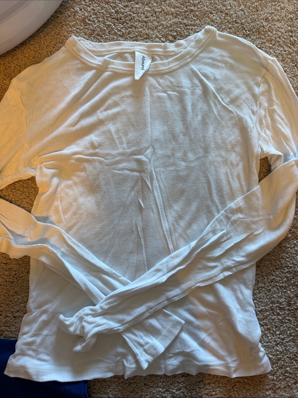 Abound long sleeve lightweight size medium